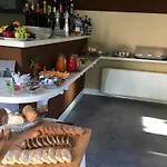 Couette-café Dei Pini 3*