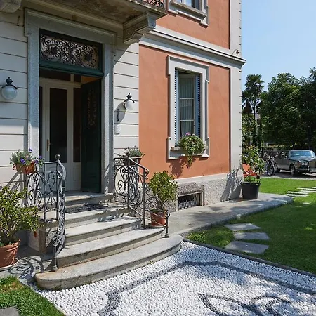 Dei Pini Bed and Breakfast