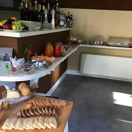 Panzió Dei Pini 3*