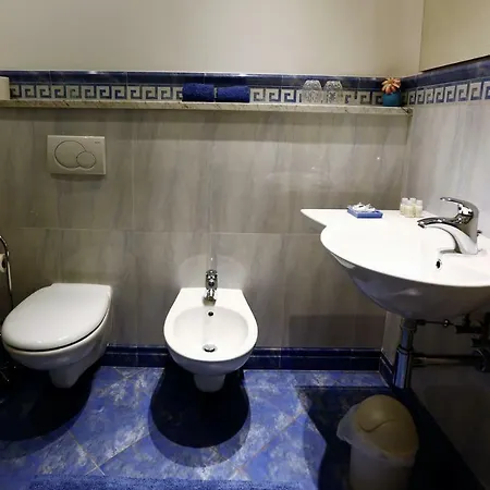 B&B Dei Pini 카노비오